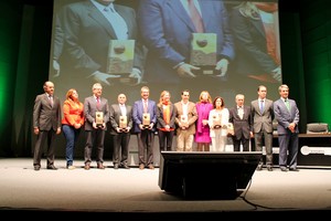 Más de 300 participantes de diversos sectores se han dado cita en el VIII FORO EXTREMADURA EXPORTA donde se han entregado los premios a la internacionalización