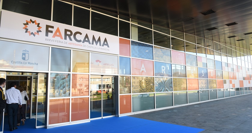 La Junta apoya a las empresas extremeñas en la Feria de la Artesanía de Castilla-La Mancha (Farcama)