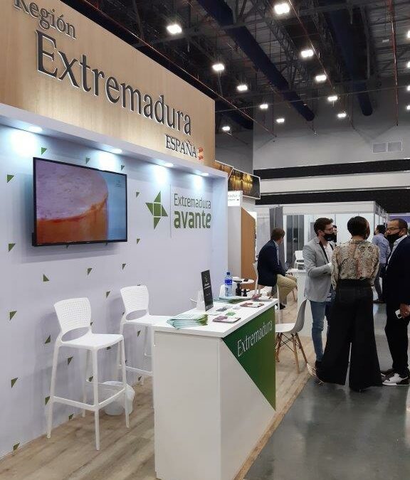 Avante acompaña a empresas extremeñas en Expocomer 2023 y organiza una misión comercial directa en Panamá